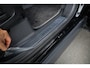 Land Rover Defender 110 P300e 110 X-Dynamic SE ADAPTIVE CRUISE | 360 CAMERA | PANORAMADAK | VOORRUITVERWARMING | MERIDIAN | ELEKTRISCHE STOELEN | STUURVERWARMING |