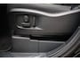 Land Rover Defender 110 P300e 110 X-Dynamic SE ADAPTIVE CRUISE | 360 CAMERA | PANORAMADAK | VOORRUITVERWARMING | MERIDIAN | ELEKTRISCHE STOELEN | STUURVERWARMING |