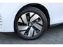 Volkswagen ID. Buzz Cargo ID.Buzz Cargo | 204 pk | Dubbele Schuifdeur | Navigatie | Stoelverwarming | Achteruitrijcamera | PDC | Voorruitverwarming | Airco | Apple Carplay