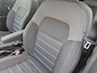 Dacia Sandero Stepway 1.0 TCe 90 Comfort Handgeschakeld / Navigatie via Apple Carplay of Android Auto / Cruise control / Parkeersensoren achter / Climate control /