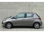 Toyota Yaris 1.3 VVT-i 5DR 2016 Grijs CAMERA|NAP|TREKHAAK