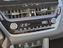Toyota Corolla Cross Hybrid 140 Style STUUR- EN STOELVERWARMING ELEK. ACHTERKLEP DIGITALE TELLERS DRAADLOOS TEL. LADEN