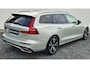 Volvo V60 2.0 T6 Twin Engine AWD R-Design 18" Wielen - Park Assist - Intellisafe Surround -  Climate - Audio Line - Privacy Glass - Stoel memory Bestuurder