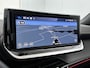 Peugeot e-2008 SUV EV GT 54 kWh 156pk | 406km WLTP Actieradius | Navigatie | Schuif-/kanteldak | Camera v+a | Climate Control | Full Led koplampen | Parkeersensoren v+a | Keyless | Adaptieve Cruise Control | Dodehoeksensor | DAB+ radio | Half lederen sportstoelen | Draadloze Apple Carplay / Android Auto | Donker getint glas | 17" lichtmetalen velgen |