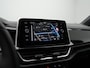 Volkswagen T-Roc 1.5 TSI 150 pk DSG R-Line | Trekhaak | Achteruitrijcamera | Navigatie | Stoelverwarming