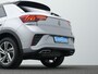 Volkswagen T-Roc 1.5 TSI 150 pk DSG R-Line | Trekhaak | Achteruitrijcamera | Navigatie | Stoelverwarming