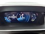 Peugeot e-2008 SUV EV Allure Pack 50 kWh 136pk | Navigatie | Achteruitrijcamera | 3D Cockpit | Climate Control | Cruise Control | Parkeersensoren | Keyless start | Bluetooth | Apple CarPlay / Android Auto | DAB+ radio | Elektrisch inklapbare spiegels | Donker getint glas | 17" lichtmetalen velgen |