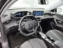 Peugeot e-2008 SUV EV Allure Pack 50 kWh 136pk | Navigatie | Achteruitrijcamera | 3D Cockpit | Climate Control | Cruise Control | Parkeersensoren | Keyless start | Bluetooth | Apple CarPlay / Android Auto | DAB+ radio | Elektrisch inklapbare spiegels | Donker getint glas | 17" lichtmetalen velgen |