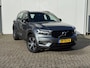 Volvo XC40 D3 Automaat R-Design | Trekhaak | Stuur/Stoel verwarmd