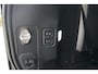 Land Rover Defender 110 3.0 D250 110 HSE 7p. | Elektrische trekhaak | Schuif/Kantel dak | Meridian |