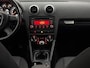 Audi A3 Sportback 1.8 TFSI Attraction Pro Line Airco, Cruise control, Radio, Lichtmetalen velgen, Gebruiksspore!!! Bij de verkoop van gebruikte voertuigen door CD-Cars wordt geen standaard garantie verstrekt. De koper aanvaardt het voertuig in de staat waarin het zich bevindt op het moment van aankoop