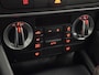 Audi A3 Sportback 1.8 TFSI Attraction Pro Line Airco, Cruise control, Radio, Lichtmetalen velgen, Gebruiksspore!!! Bij de verkoop van gebruikte voertuigen door CD-Cars wordt geen standaard garantie verstrekt. De koper aanvaardt het voertuig in de staat waarin het zich bevindt op het moment van aankoop