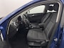 Audi A3 Sportback 1.8 TFSI Attraction Pro Line Airco, Cruise control, Radio, Lichtmetalen velgen, Gebruiksspore!!! Bij de verkoop van gebruikte voertuigen door CD-Cars wordt geen standaard garantie verstrekt. De koper aanvaardt het voertuig in de staat waarin het zich bevindt op het moment van aankoop