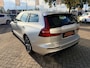 Volvo V60 2.0 B4 Momentum Business, Automaat, navi, DAB, etc