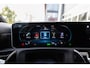 Mercedes-Benz A-klasse 250 e 218 pk Business Solution AMG Limited / Wide-screen/  Matrix-Led/ Camera/ Sport-Stoelen/ Stoel.Verw/ Night-Pakket/ 18'' LMV