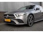 Mercedes-Benz A-klasse 250 e 218 pk Business Solution AMG Limited / Wide-screen/  Matrix-Led/ Camera/ Sport-Stoelen/ Stoel.Verw/ Night-Pakket/ 18'' LMV