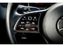Mercedes-Benz B-klasse 180 Business Solution | LED | Trekhaak | Stoelverwarming | Camera | Carplay