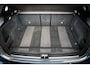 Mercedes-Benz B-klasse 180 Business Solution | LED | Trekhaak | Stoelverwarming | Camera | Carplay