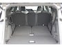 Peugeot e-5008 GT Avantage 73 kWh | Achterbank verstelbaar | Achteruitrijcamera | Airco separaat achter