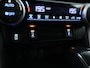 Toyota RAV4 2.5 Hybrid AWD Active | 1650KG | Lederen bekleding | Winterpakket | Parkeersensor voor en achter |