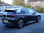Volkswagen ID.3 First Plus 58 kWh Automatische airco, navigatie, achteruitrijcamera, parkeersensoren voor en achter, velgen 19 inch, afneembare trekhaak af fabriek, enz.