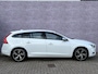 Volvo V60 2.0 T3 R-Design | Trekhaak | Standkachel | Bi-Xenon | Stoel verwarming | Navigatie | PDC | Volvo On Call |