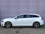Volvo V60 2.0 T3 R-Design | Trekhaak | Standkachel | Bi-Xenon | Stoel verwarming | Navigatie | PDC | Volvo On Call |