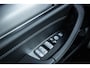 BMW X4 xDrive20i 184pk High Executive Edition | M-sportpakket | Trekhaak | Panoramadak
