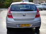 Hyundai i30 1.6i Dynamic Business Automatische airco, licht metalen velgen, afneembare trekhaak, cruise controle, enz.