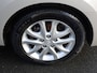 Hyundai i30 1.6i Dynamic Business Automatische airco, licht metalen velgen, afneembare trekhaak, cruise controle, enz.
