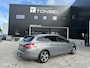 Peugeot 308 SW 1.2 e-THP Première / Trekhaak / Panorama / Alcantara / Camera / LED / Lichtmetaal
