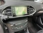 Peugeot 308 SW 1.2 e-THP Première / Trekhaak / Panorama / Alcantara / Camera / LED / Lichtmetaal