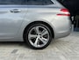 Peugeot 308 SW 1.2 e-THP Première / Trekhaak / Panorama / Alcantara / Camera / LED / Lichtmetaal