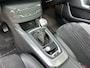 Peugeot 308 SW 1.2 e-THP Première / Trekhaak / Panorama / Alcantara / Camera / LED / Lichtmetaal