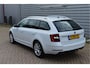 Skoda Octavia Combi 1.5 TSI Greentech Business Edition Plus O.a: Leder, Stoelverw, Camera, Haak, PDC, Carplay, Etc. All-in Prijs!