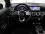 Mercedes-Benz A-klasse 250e AMG | Stoelverwarming | Carplay | Camera | Leder/Alcantara | Sfeerverlichting | Park Assist | Widescreen | Full LED | Dodehoek detectie | PHEV | Plug In