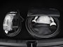 Mercedes-Benz A-klasse 250e AMG | Stoelverwarming | Carplay | Camera | Leder/Alcantara | Sfeerverlichting | Park Assist | Widescreen | Full LED | Dodehoek detectie | PHEV | Plug In