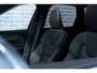 Volvo XC60 T6 Plug-in hybrid AWD Plus Bright | Luchtvering | Trekhaak 2250 kg | 360° Camera | Harman Kardon Audio | Full-LED Koplampen | Elektrisch Verstelbare Voorstoelen | Stoel-/Stuurverwarming |