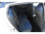 Toyota C-HR 1.8 Hybrid Bi-Tone Plus | Incl. 12 maanden garantie | Adaptieve cruise control | Stoel/stuurverwarming | Climate control | Parkeercamera | Parkeersensoren | DAB | Navigatie | JBL audio |