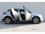 Toyota C-HR 1.8 Hybrid Bi-Tone Plus | Incl. 12 maanden garantie | Adaptieve cruise control | Stoel/stuurverwarming | Climate control | Parkeercamera | Parkeersensoren | DAB | Navigatie | JBL audio |