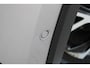 Toyota C-HR 1.8 Hybrid Bi-Tone Plus | Incl. 12 maanden garantie | Adaptieve cruise control | Stoel/stuurverwarming | Climate control | Parkeercamera | Parkeersensoren | DAB | Navigatie | JBL audio |