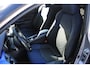 Toyota C-HR 1.8 Hybrid Bi-Tone Plus | Incl. 12 maanden garantie | Adaptieve cruise control | Stoel/stuurverwarming | Climate control | Parkeercamera | Parkeersensoren | DAB | Navigatie | JBL audio |