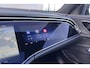 Mercedes-Benz E-klasse E 300e Limousine Automaat AMG Sport Edition | MBUX Superscreen | Panoramadak | Distronic | Keyless-Go | Sfeerverlichting | 360° Camera | Memory | Trekhaak