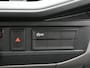 Volkswagen Transporter 2.0 TDI L2H1 28 Economy Business DC / Trekhaak / Cruise / Carplay