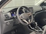 Volkswagen T-Cross 1.0 TSI Life Edition / Achteruitrijcamera / App Connect / Keyless / 17'' LMV / VW