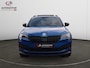 Skoda Karoq 1.5 TSI ACT Sportline Business|Pano Trekhaak Dealer OH Sportstoelen App Connect ACC Canton Elektrische kofferklep Nap