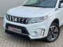 Suzuki Vitara 1.5 Hybrid Style Automaat Navigatie, Schuifdak, Adaptive Cruisecontrol, Climate Control, 17"Lm, Dodehoek Detectie