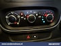 Renault Trafic 2.0 dCi 120pk L1H1 Euro6 Airco | LED | Navigatie | Cruisecontrol | Trekhaak | Omvormer Parkeersensoren, Bijrijdersbank