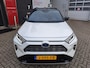 Toyota RAV4 2.5 Hybrid AWD Bi-Tone TREKHAAK 1650KG TREKGEWICHT PDC STUUR EN STOELVERWARMING