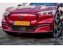 Ford Mustang Mach-E AWD 75 kWh Leer/ B&O/ 360 Camera/ Elektr. achterklep/ Navigatie/ Carplay/ Full Led